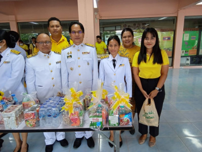 พิธีเจริญพระพุทธมนต์ ทำบุญตักบาตร ถวายพระราชกุศล ... พารามิเตอร์รูปภาพ 1