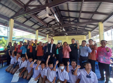 พิธีเปิดการอบรมหลักสูตรการอบรมเชิงปฏิบัติการเพื่อเสริมสร้างความรู้และพัฒนาทักษะในการทําการเกษตร ภายใต้ โครงการขยายผลเกษตรเพื่ออาหารกลางวัน ตามแนวพระราชดําริ ... พารามิเตอร์รูปภาพ 4