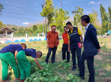 พิธีเปิดการอบรมหลักสูตรการอบรมเชิงปฏิบัติการเพื่อเสริมสร้างความรู้และพัฒนาทักษะในการทําการเกษตร ภายใต้ โครงการขยายผลเกษตรเพื่ออาหารกลางวัน ตามแนวพระราชดําริ ... พารามิเตอร์รูปภาพ 12