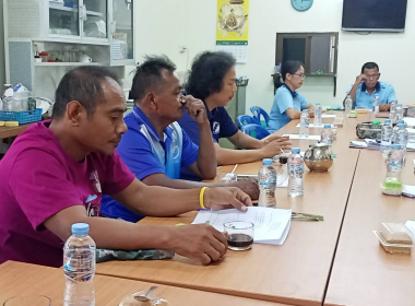 ประชุมคณะกรรมการดำเนินการสหกรณ์กองทุนสวนยางบ้านหนองเอื้อง ... พารามิเตอร์รูปภาพ 4