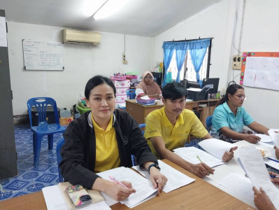 ประชุมคณะกรรมการดำเนินการสหกรณ์กองทุนสวนยางบ้านในเขา พารามิเตอร์รูปภาพ 1