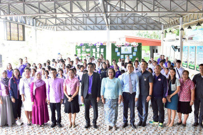 พิธีเปิด โครงการจัดงาน“7 มิถุนายน วันสหกรณ์นักเรียน ประจำปี ... พารามิเตอร์รูปภาพ 1