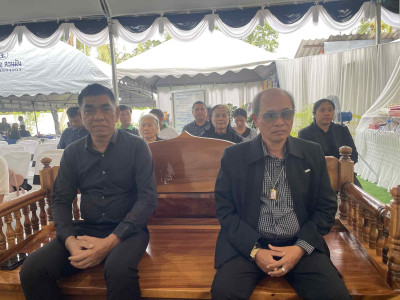 สวดพระอภิธรรมคุณพ่อโกวิทย์ สมาธิ ซึ่งเป็นคุณพ่อ ... พารามิเตอร์รูปภาพ 1