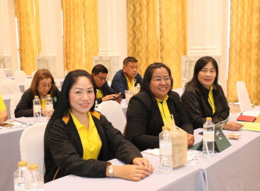 ประธานในพิธี เปิดโครงการขับเคลื่อนสหกรณ์และกลุ่มเกษตรกร ... พารามิเตอร์รูปภาพ 8