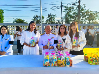 พิธีเจริญพระพุทธมนต์ และทำบุญตักบาตรถวายพระราชกุศล ... พารามิเตอร์รูปภาพ 1
