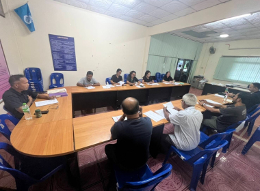 ประชุมคณะกรรมการดำเนินการ สหกรณ์กองทุนสวนยางหนองบัว จำกัด พารามิเตอร์รูปภาพ 4