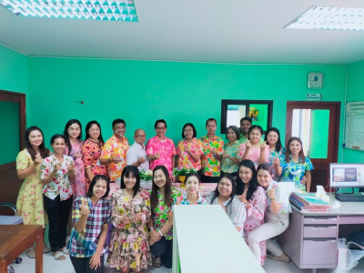 ดพิธีสรงน้ำพระและรดน้ำขอพรผู้ใหญ่ร่วมสืบสานสงกรานต์วิถีไทย ... พารามิเตอร์รูปภาพ 1