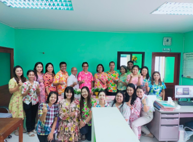 ดพิธีสรงน้ำพระและรดน้ำขอพรผู้ใหญ่ร่วมสืบสานสงกรานต์วิถีไทย ... พารามิเตอร์รูปภาพ 8