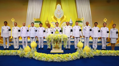 ร่วมบันทึกเทปถวายพระพรชัยมงคล พระบาทสมเด็จพระเจ้าอยู่หัว ... พารามิเตอร์รูปภาพ 1