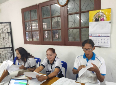 ประชุมคณะกรรมการดำเนินการ สหกรณ์กองทุนสวนยางบ้านในเขา จำกัด พารามิเตอร์รูปภาพ 6