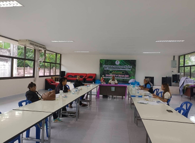 ประชุมคณะกรรมการดำเนินการชุมนุมสหกรณ์อุตสาหกรรมการยางตรัง ... พารามิเตอร์รูปภาพ 4