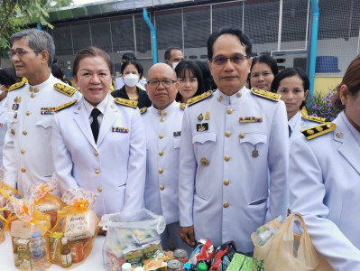 พิธีทำบุญตักบาตรถวายพระราชกุศล ... พารามิเตอร์รูปภาพ 1